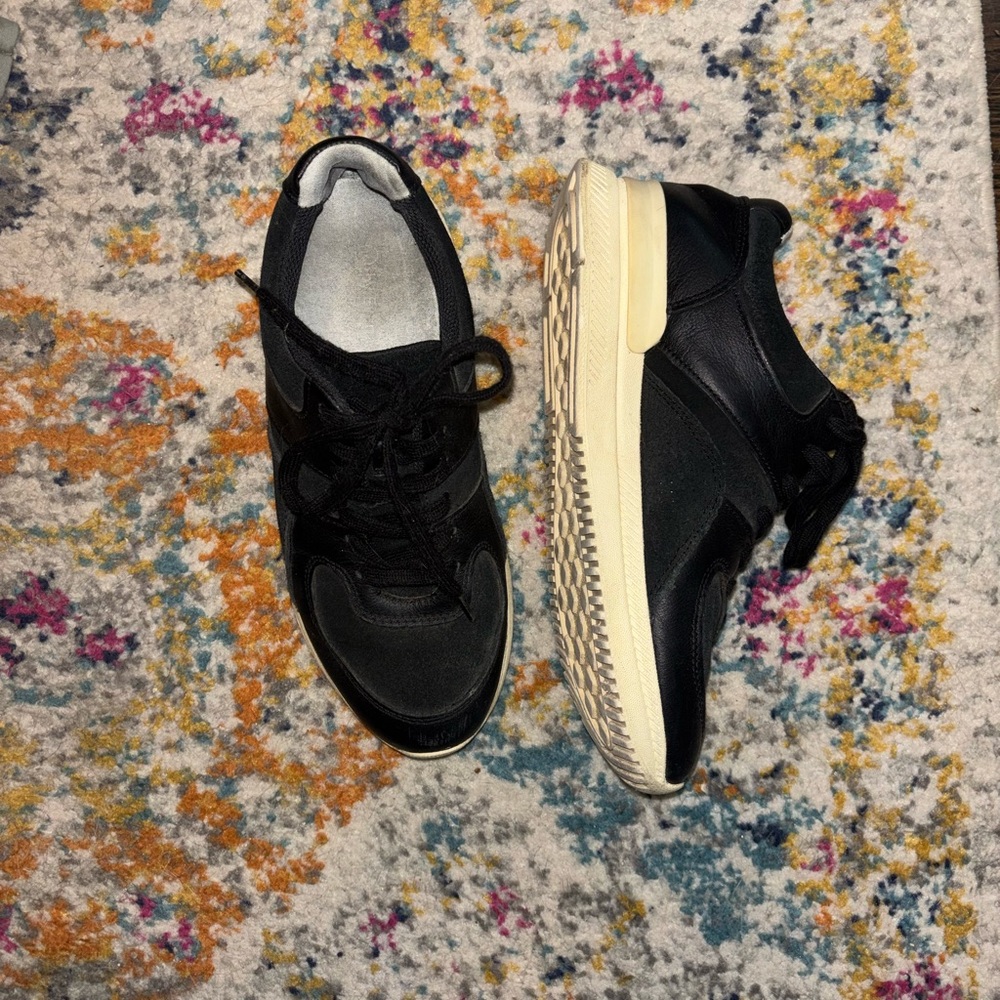 Black Low-Top Sneakers with Cream Sole